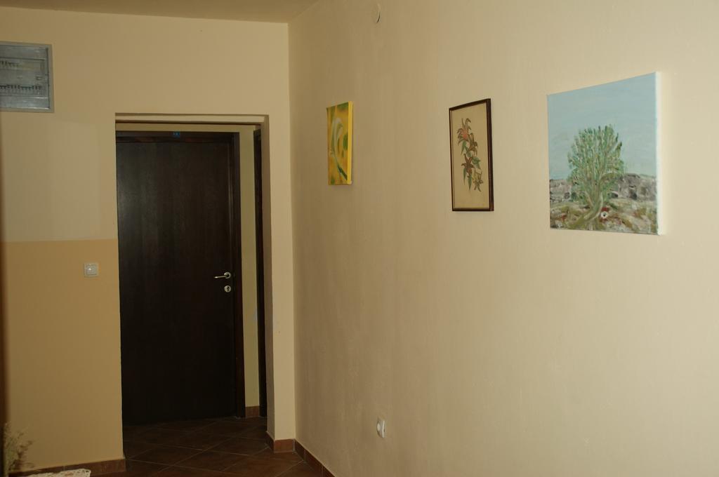 Apartments Vukelic Starigrad Exterior photo