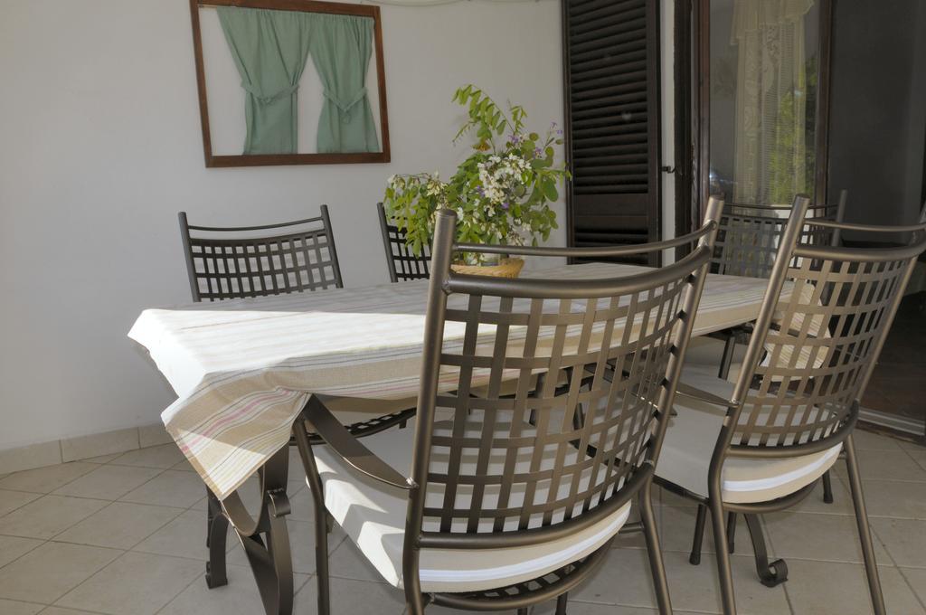 Apartments Vukelic Starigrad Exterior photo