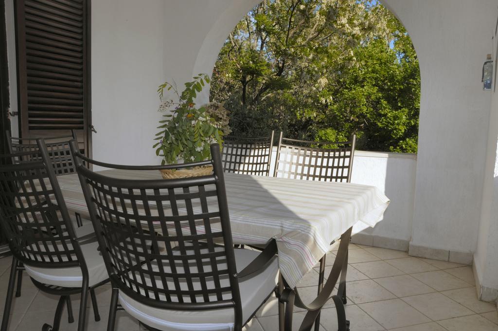 Apartments Vukelic Starigrad Exterior photo