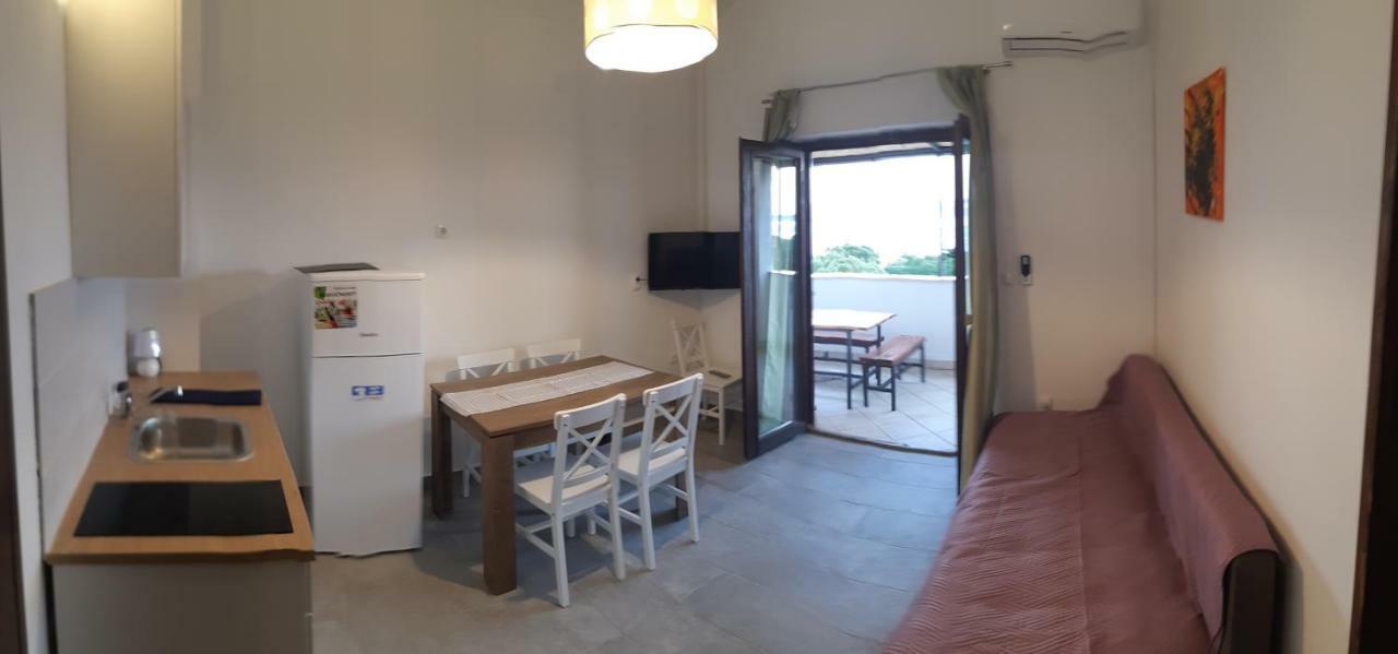Apartments Vukelic Starigrad Exterior photo